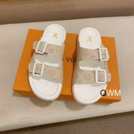 Picture of Louis Vuitton Slippers _SKULVsz38-455CTF0152323